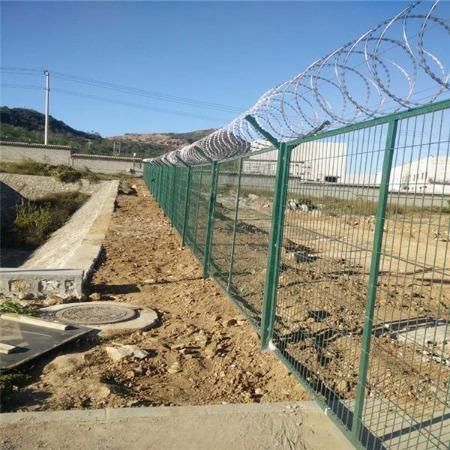 機場圍界鐵絲網